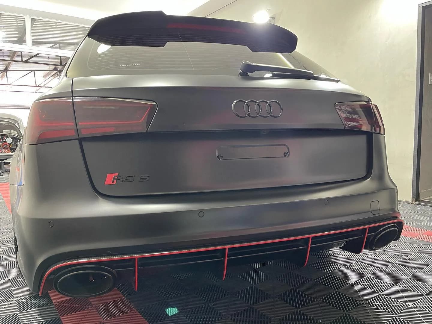 Audi RS6 em etapa de acabamento